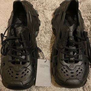 Balenciga HD lace up black sneakers